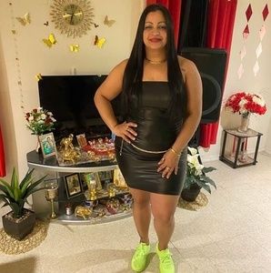 Meet your Posher, Leidy